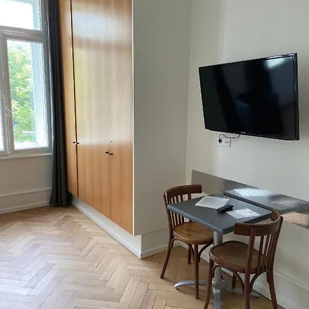 Le Relais De L'orangerie Lägenhet *